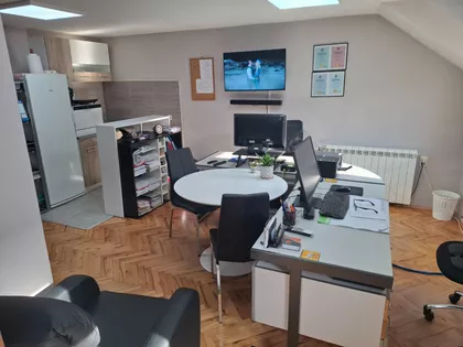 Patrijarha Pavla 9 | 4zida.rs