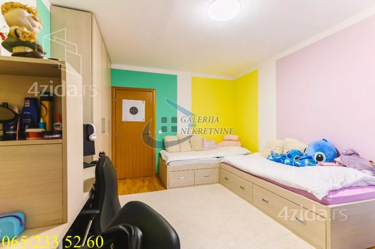 Troiposoban stan | 4zida