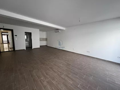 Ugrinovačka | 4zida.rs