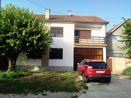 Majora Gavrilovića 11 | 4zida.rs