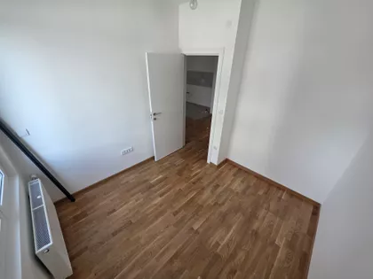 Gradske lokacije | 4zida.rs