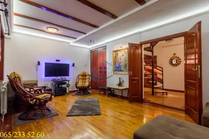 Šantićeva | 4zida.rs