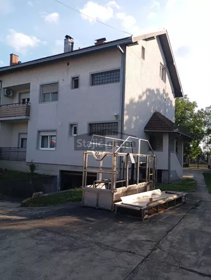 Svetosavska | 4zida.rs