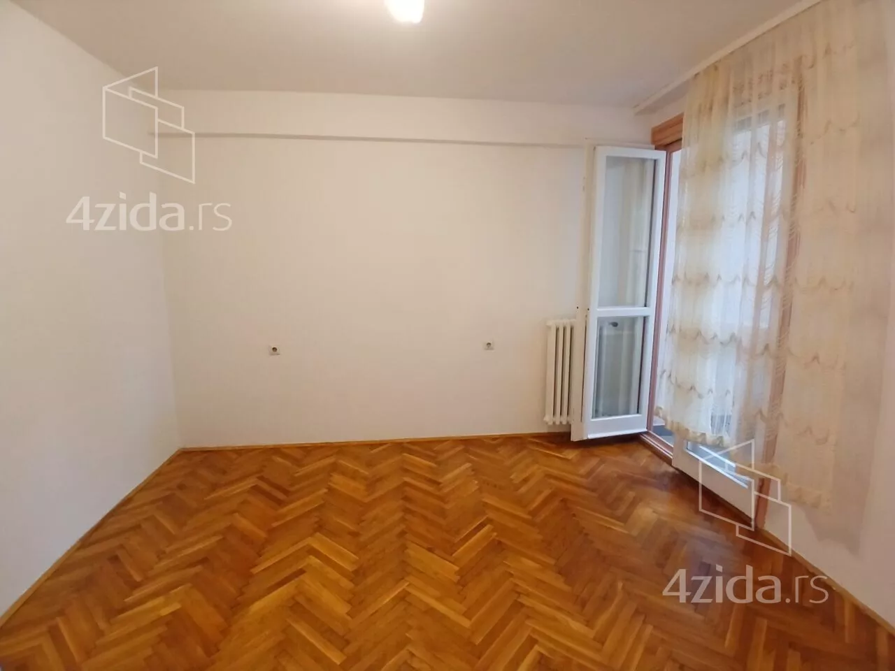 Two-room apartment for rent, Ilije Garašanina 4, 300€, 54m² — photo