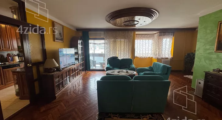 Četvorosoban stan | 4zida