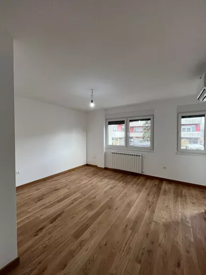 Kamičak | 4zida.rs