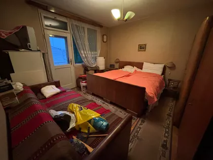 Trg Fontana 20/3 | 4zida.rs