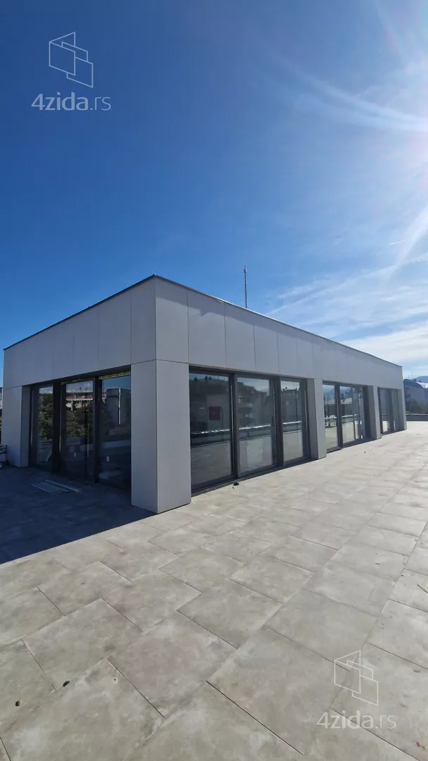 Poslovni prostor | 4zida