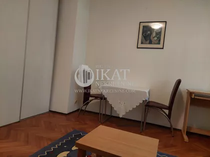 Ustanička | 4zida.rs