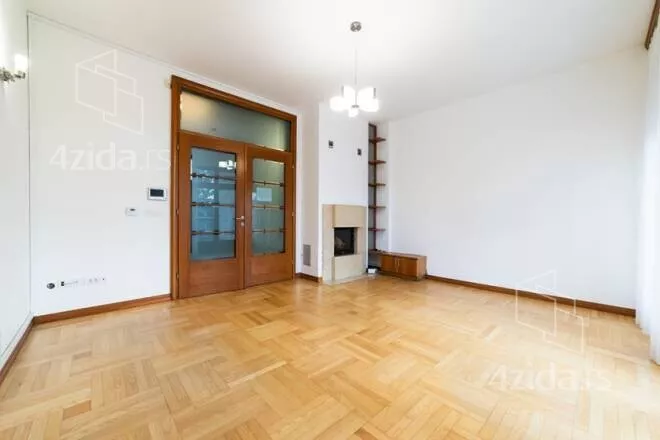 4-etažna kuća | 4zida