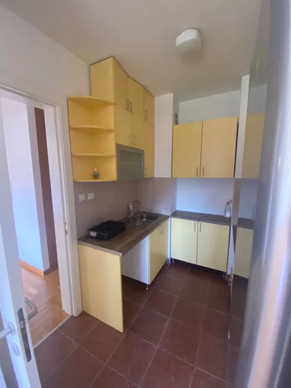 Antifašističke Borbe 23G | 4zida.rs
