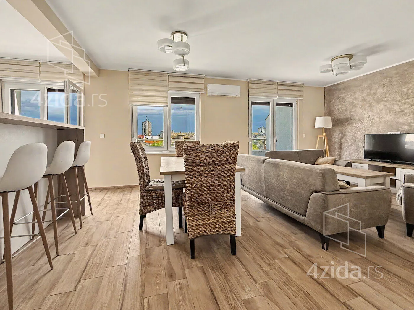 Trosoban stan | 4zida