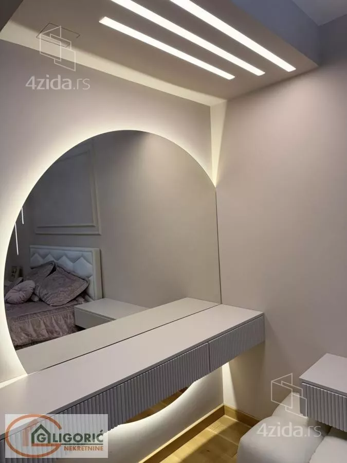 Petosoban stan | 4zida