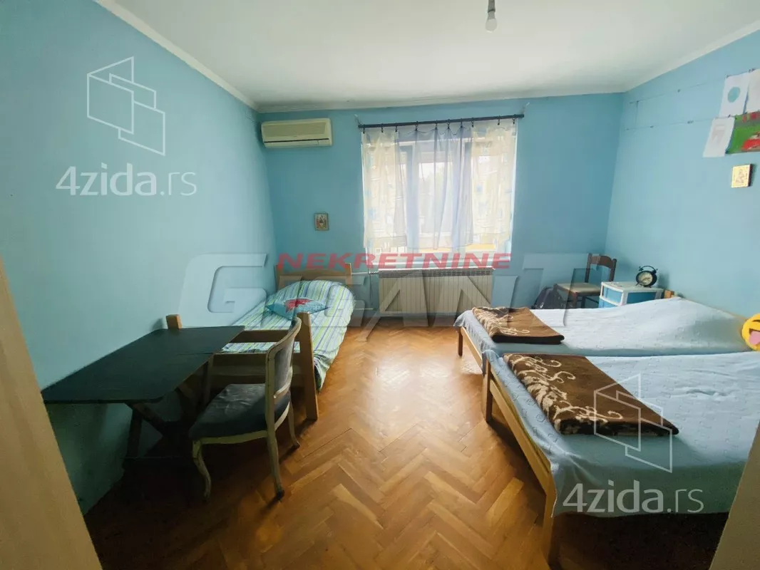 3-etažna kuća | 4zida