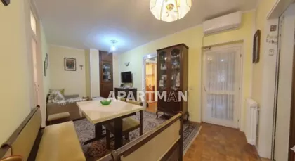 Ismeta Mujezinovića | 4zida.rs