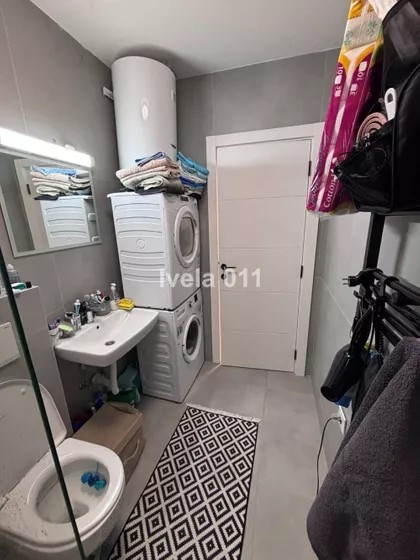 Ustanička | 4zida.rs