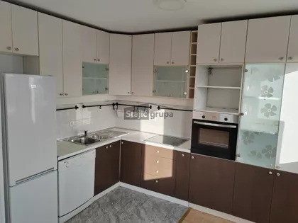 Miljana Miljanića | 4zida.rs