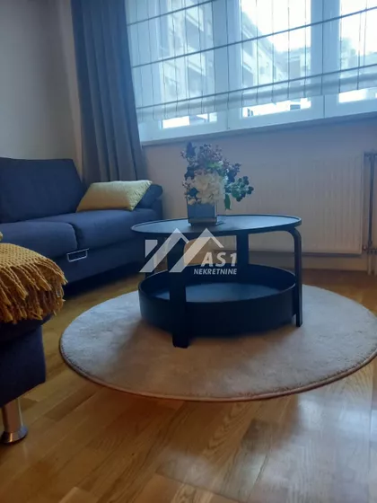 Bate Brkića | 4zida.rs