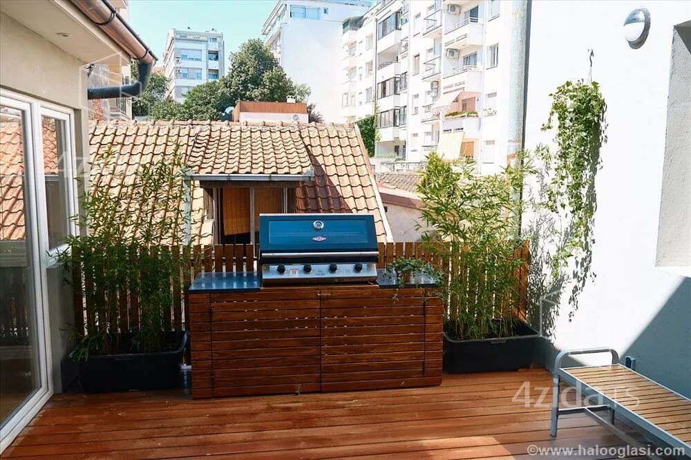 Petosoban stan | 4zida