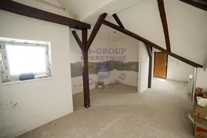 Njegoševa | 4zida.rs