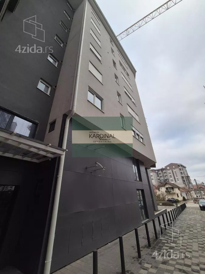 Četvorosoban stan | 4zida