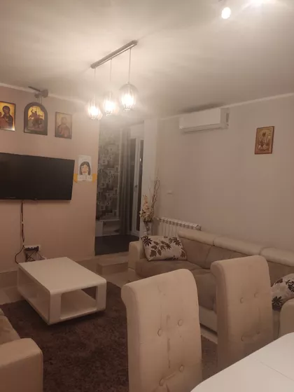 Zvezdara | 4zida.rs
