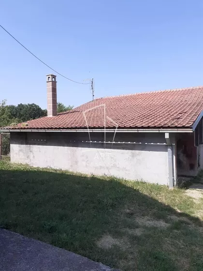 Put za pećinu | 4zida.rs