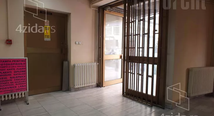 Poslovni prostor | 4zida