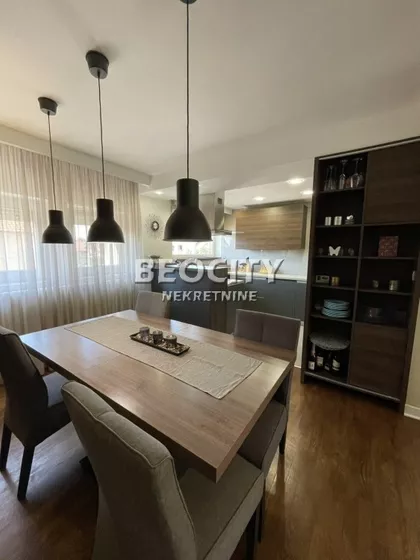 Mačvanska | 4zida.rs
