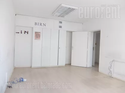 TRG REPUBLIKE | 4zida.rs