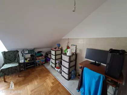 Kaluđerica | 4zida.rs