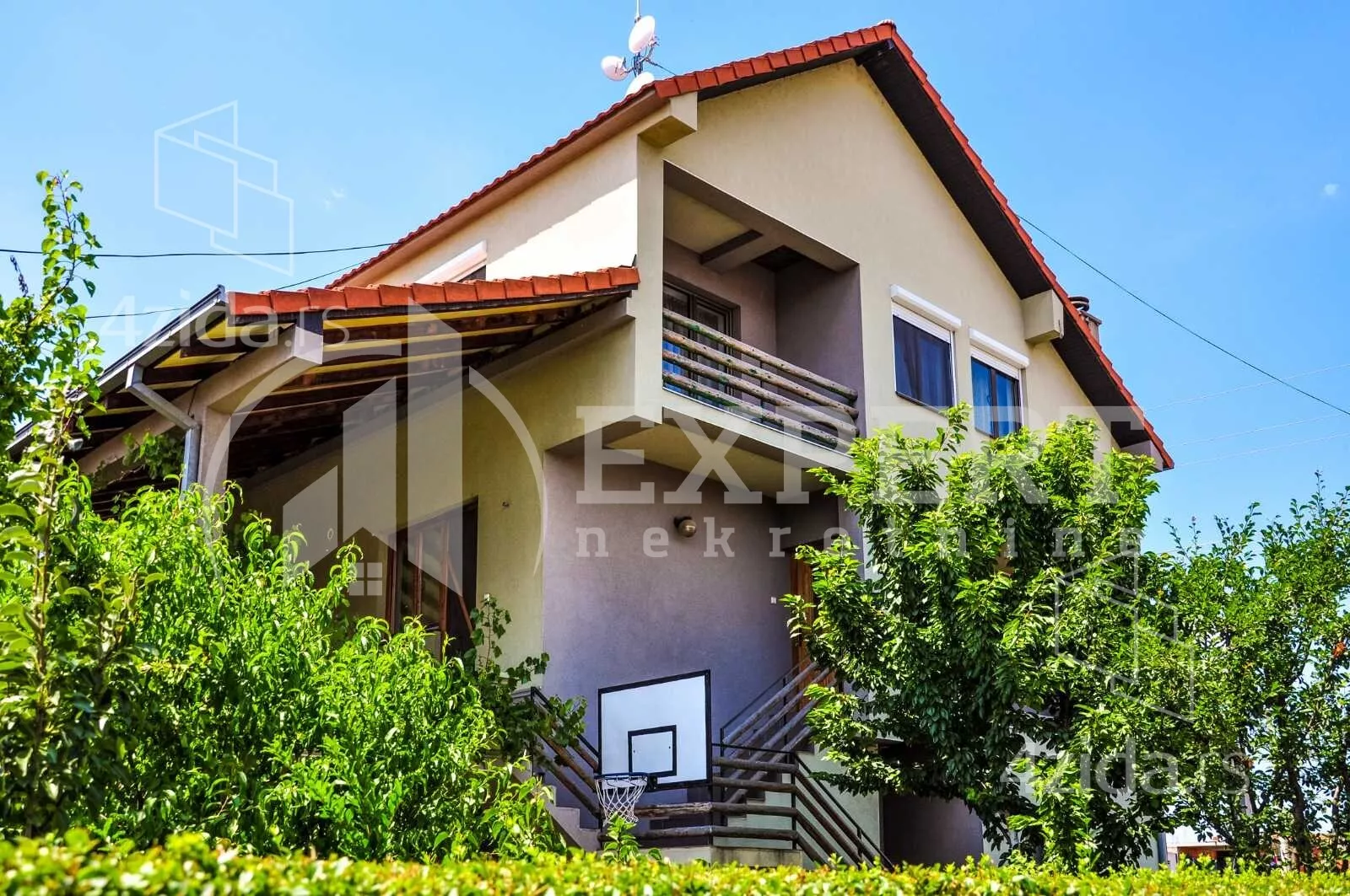 3-etažna kuća | 4zida