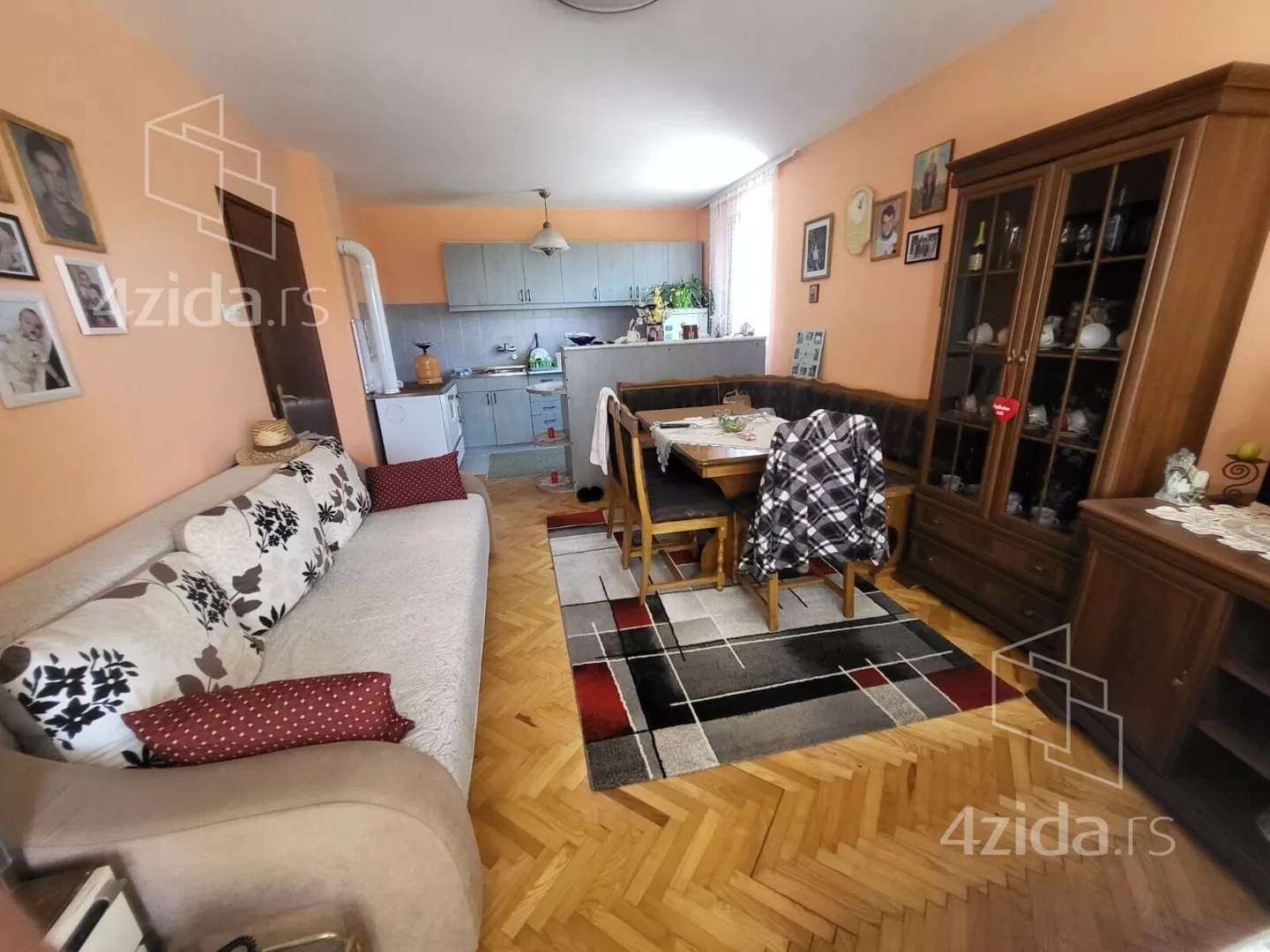 2-etažna kuća | 4zida