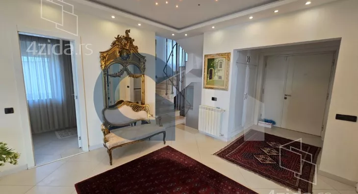 4-etažna kuća | 4zida