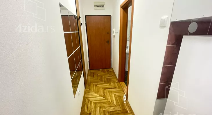 Garsonjera | 4zida