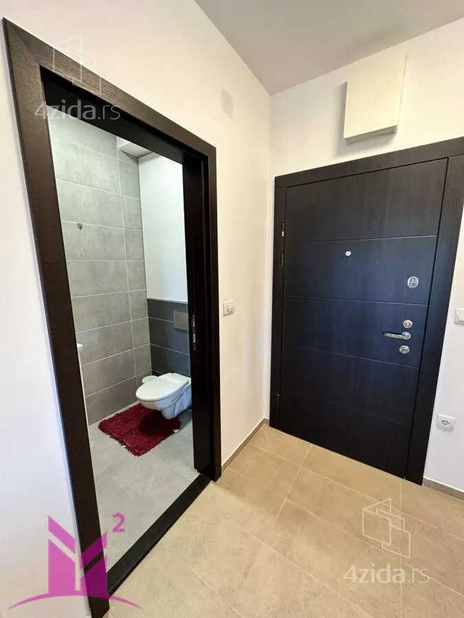 Petosoban stan | 4zida