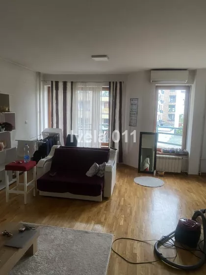 Južni Bulevar | 4zida.rs