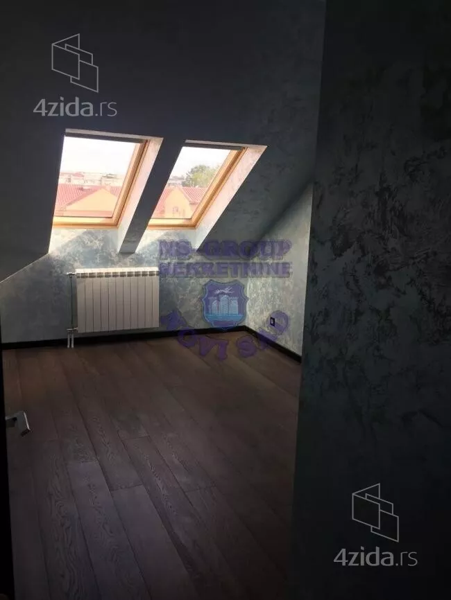 Šestosoban stan | 4zida