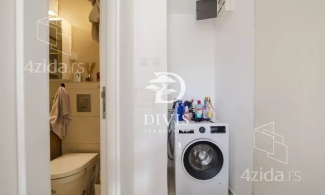 Četvoroiposoban stan | 4zida