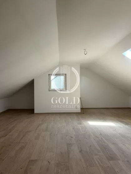 Novosadskog sajma | 4zida.rs