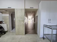 Poslovna zgrada | 4zida