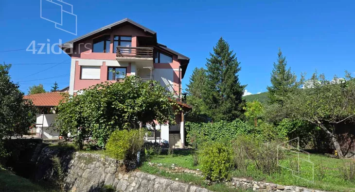 2-etažna kuća | 4zida