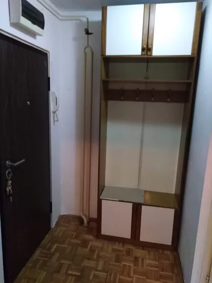 Braće Jovanovića 100 | 4zida.rs