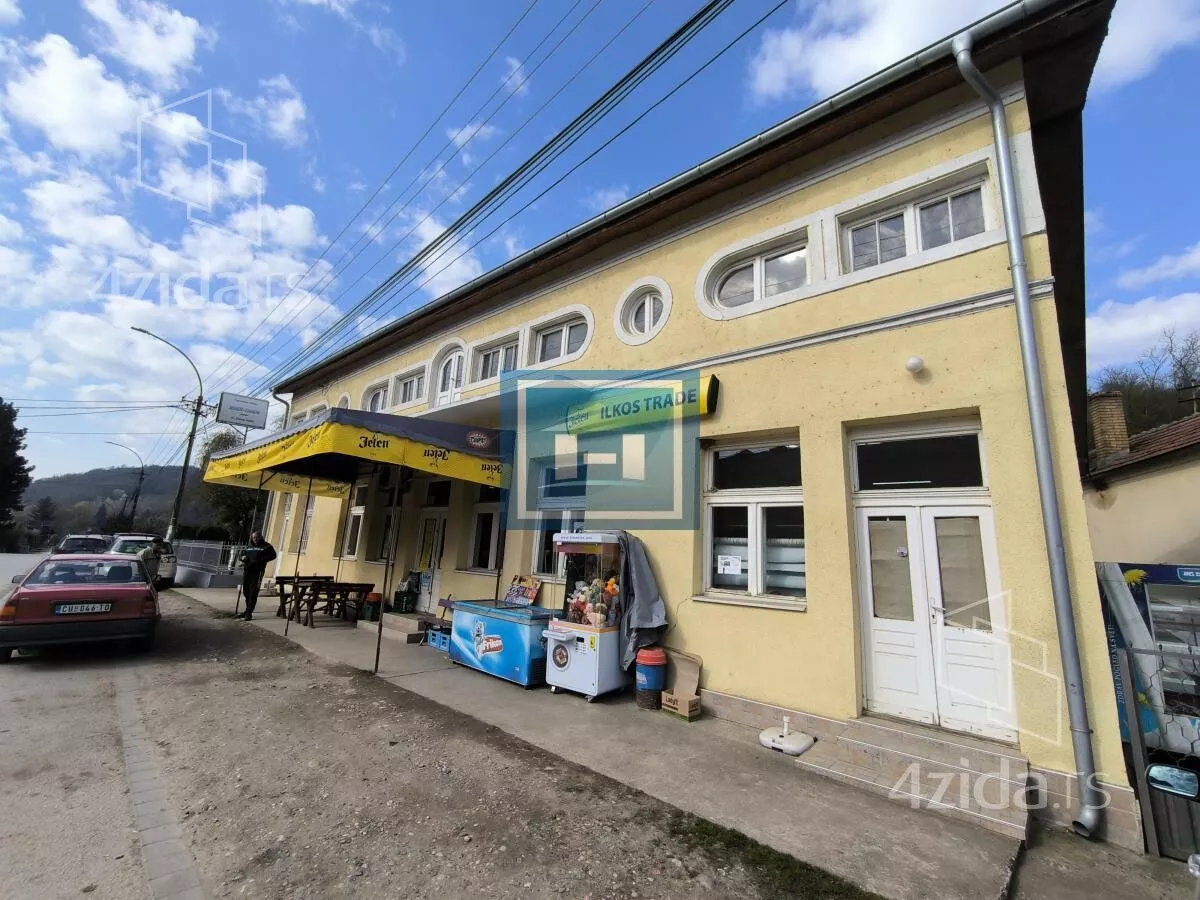 Poslovni prostor | 4zida