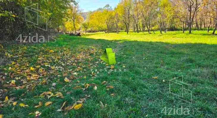 Građevinsko zemljište | 4zida