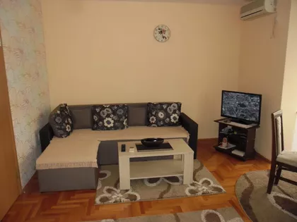 Skerlićeva | 4zida.rs