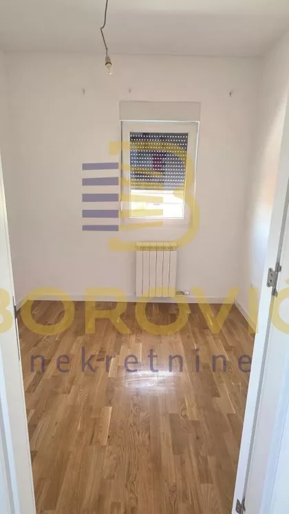 Borča | 4zida.rs