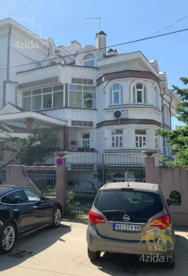 Kuća | 4zida