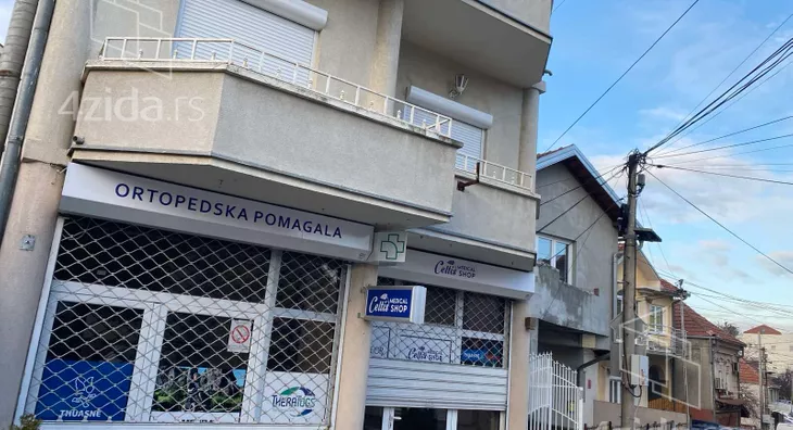 Poslovni prostor | 4zida