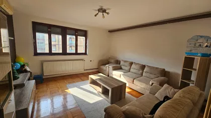 Ekonomski/Pravni Fakultet | 4zida.rs